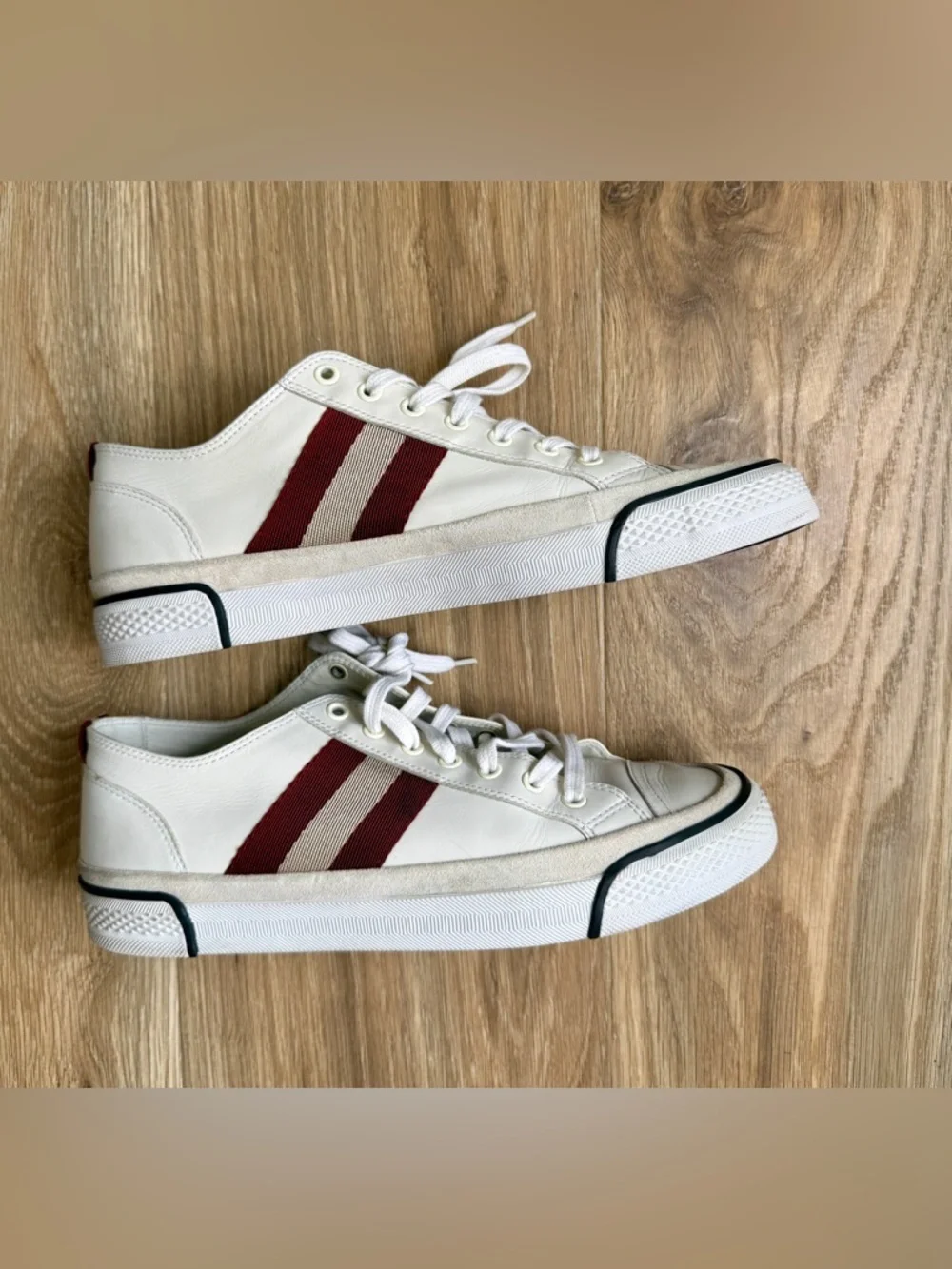 Bally Leather Low Top Sneakers Red Stripe Switzerland Size EU 8 / US 9